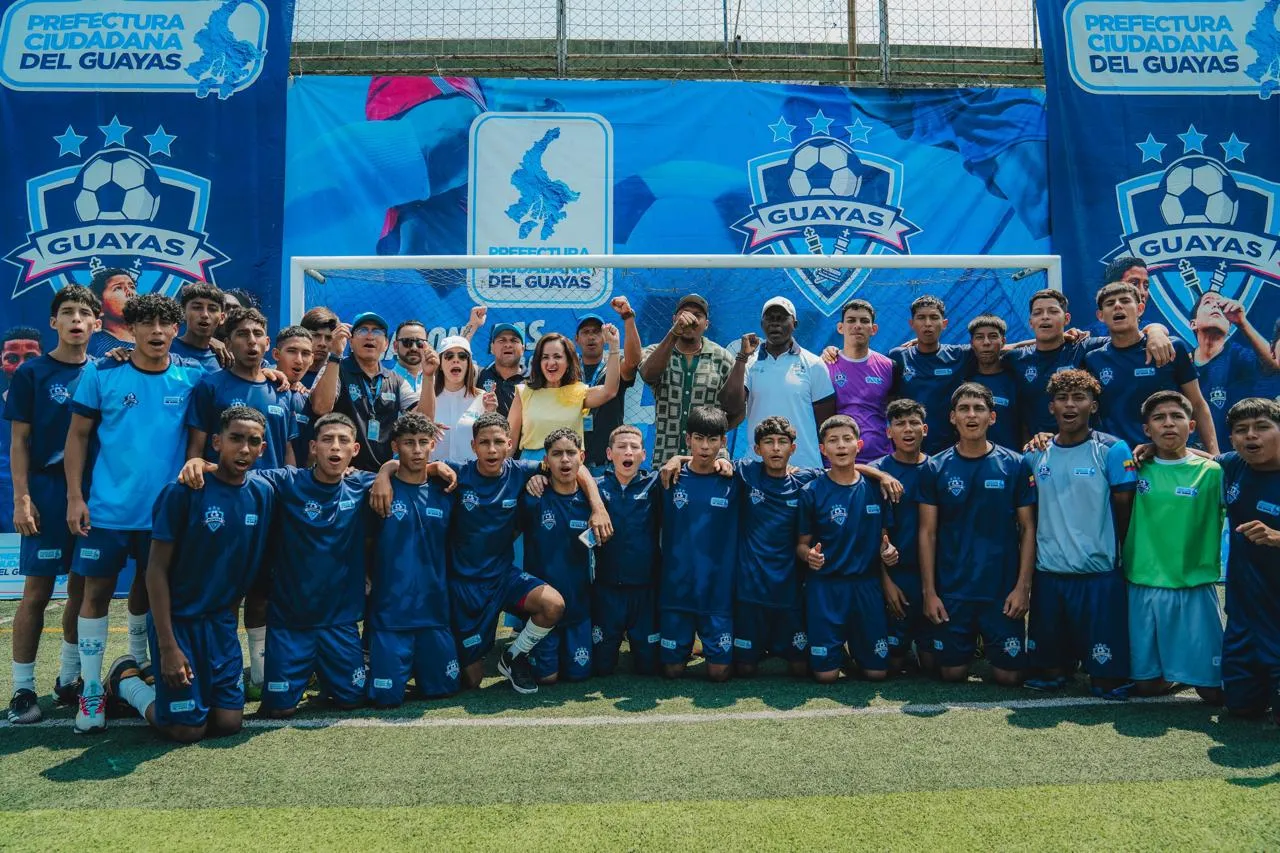 32 jóvenes del Guayas viajarán a Colombia para competir en la Copa River Medellín